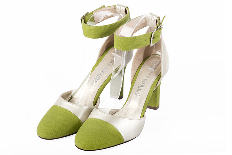 Grass green and off white women's open side shoes, with a strap around the ankle. Round toe. High kitten heels. Front view - Florence KOOIJMAN